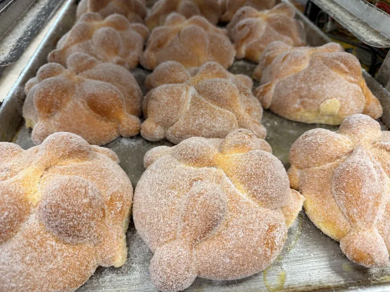 Trays of pan de muerto at the Carniceria Guadalajara panadería
